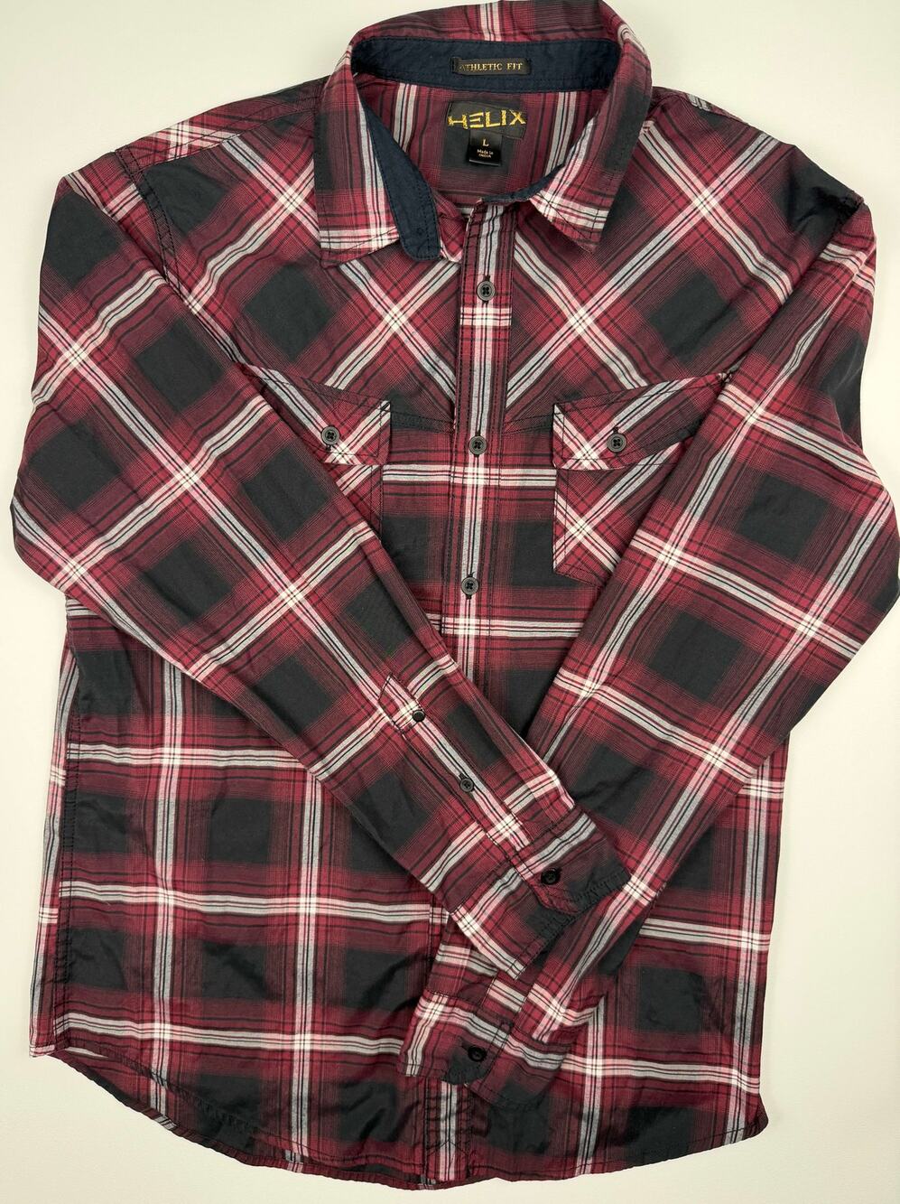 Helix Mens Plaid Button Front Short Sleeve Shirt Red Black Size Large